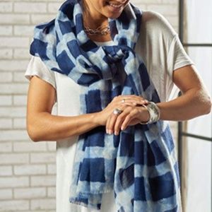 NWT- Threads Wool Scarf - Wrap - Batik Plaid -Navy